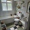 Photo 4: Nicely decorated bathroom.