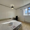 Photo 11: Room 1: £190 PW (Single Occupancy) Available Now