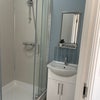 Photo 4: Ensuite shower room