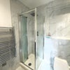 Photo 5: Private Ensuite