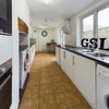Photo 3: Kitchen
