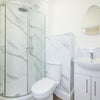 Photo 7: Shared bathroom 2
