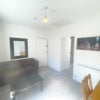 Photo 7: Lounge 