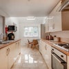 Photo 4: Kitchen