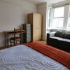 Photo 4: Room 2