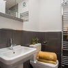 Photo 4: Bathroom