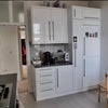 Photo 7: Kitchen
