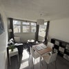 Photo 3: Lounge