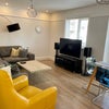 Photo 4: Living Room 