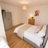 Photo 3: Room 1