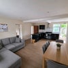 Photo 6: Communal living space