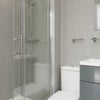 Photo 4: En-Suite