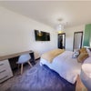 Photo 5: Room 4