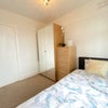 Photo 2: room 4 £725 