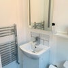 Photo 4: Private bathroom 