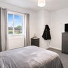 Photo 2: R3 - fully furnished
