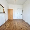 Photo 4: Room 1