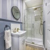 Photo 4: ROOM 6 ENSUITE