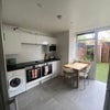 Photo 7: Kitchen