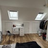 Photo 3: Huge double room penthouse, very airy, 2 way aspect, fast wifi 