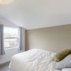 Photo 9: Room D with offsuite