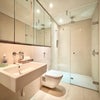Photo 7: 2nd Bathroom
