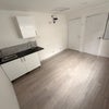 Photo 7: Room 1