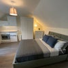 Photo 3: Room 7