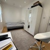 Photo 6: Bedroom 