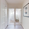 Photo 10: Bathroom + WC