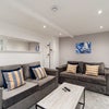 Photo 4: Lounge