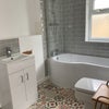 Photo 4: En suite 
