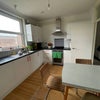 Photo 5: kitchen
