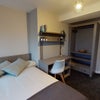 Photo 7: bedroom