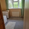 Photo 3: Spacious single
