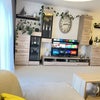 Photo 3: Living room 