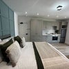 Photo 7: Room 10