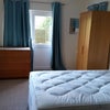 Photo 5: 1 of 7 Large bedrooms