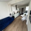 Photo 6: Lounge 