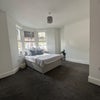 Photo 17: Room 1