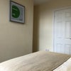Photo 9: Room 4