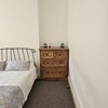 Photo 7: Room 4 