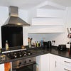 Photo 2: kitchen
