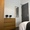 Photo 9: Room 2
