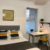 Photo 10: Room 2