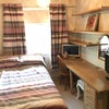 Photo 9: Room 1