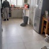 Photo 5: Kitchen