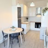 Photo 4: Kitchen