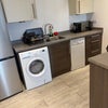 Photo 4: Kitchen