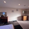 Photo 3: Room 3 with Ensuite
